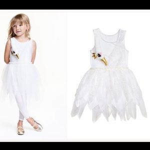 H&M Girl's Beautiful White Sparkle Swan Dress